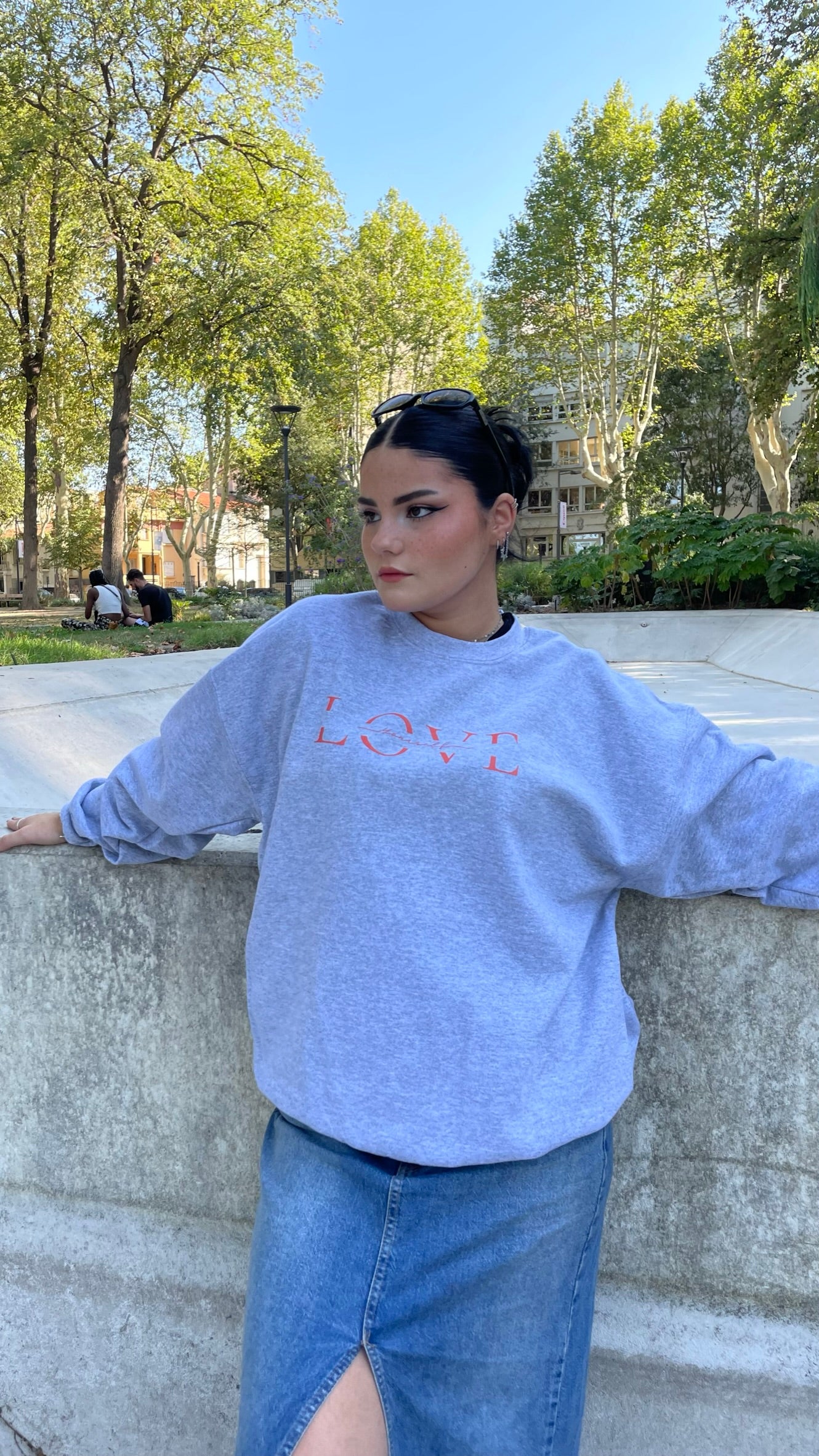 Love Yourself - Unisex Sweatshirt